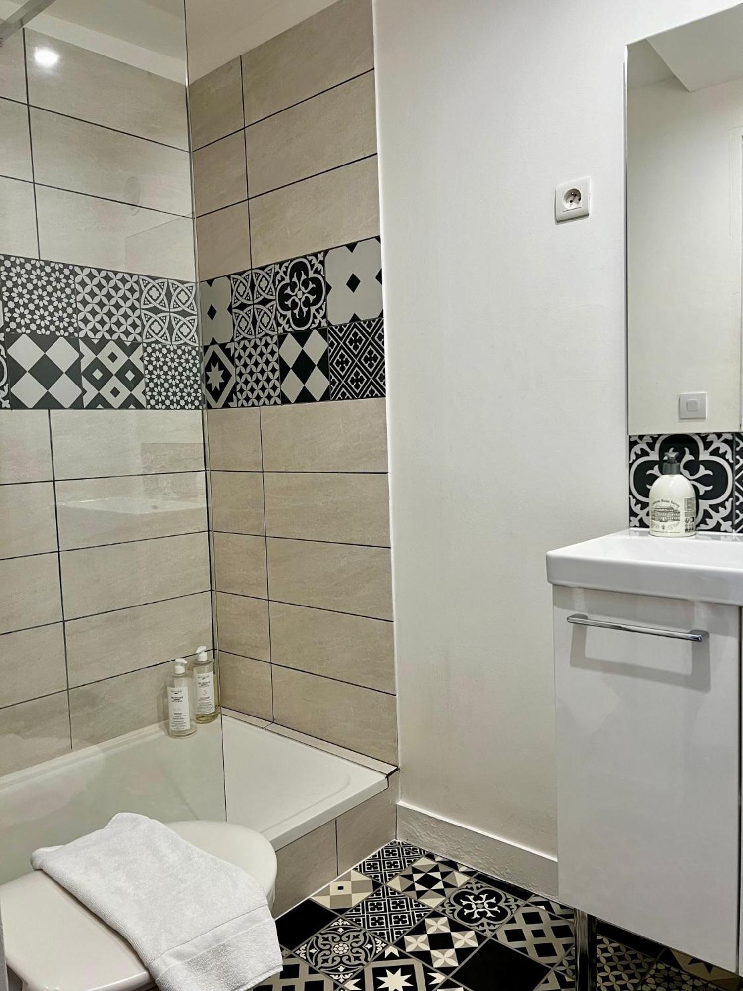 Le Chalotais, Hyper Centre De Rennes Apartment Bagian luar foto